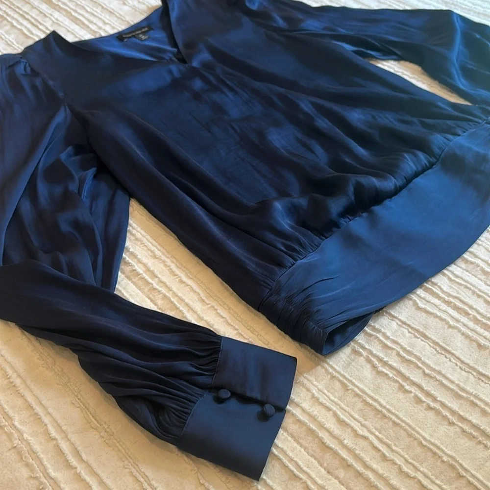 Banana Republic Medium Tall Satin Wrap Top Navy Sash Waist Puff sleeve